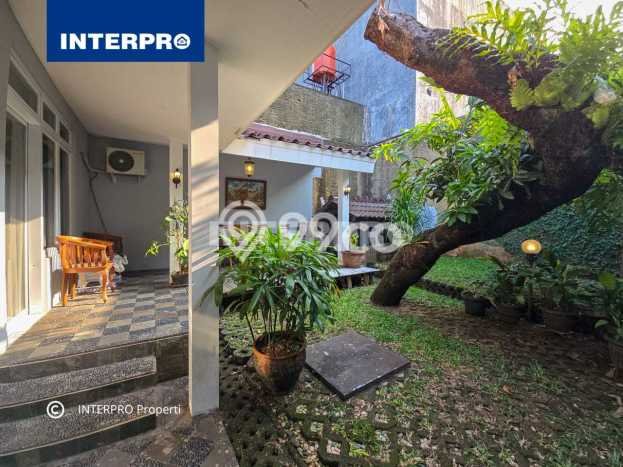 Rumah Elit LB 300m2 Siap Pakai Desain Elegan di Puri Indah, Jakarta Barat Rumah Elit LB 300m2 Siap Pakai Desain Elegan di Puri Indah, Jakarta Barat