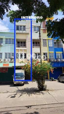 Unit Ruko Dijual di Jakarta Barat LT 68m2 & LB 213m2 Unit Ruko Dijual di Jakarta Barat LT 68m2 & LB 213m2