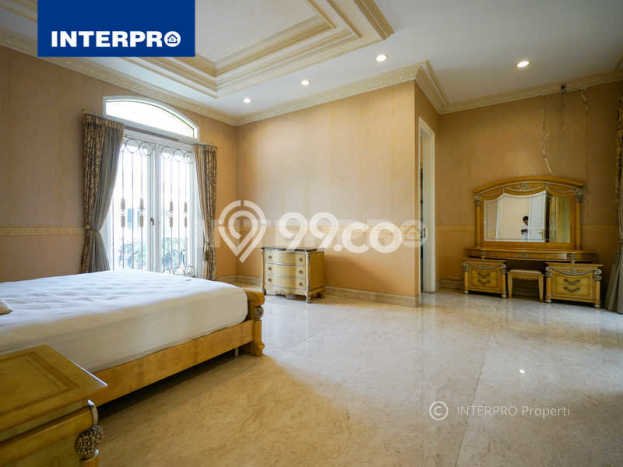 Rumah Luxury Modern Siap Huni di Intercon Jakarta Barat Rumah Luxury Modern Siap Huni di Intercon Jakarta Barat