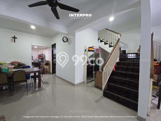 Ready to Use! Premium House LT 108m2 Desain Elegan di Joglo Ready to Use! Premium House LT 108m2 Desain Elegan di Joglo