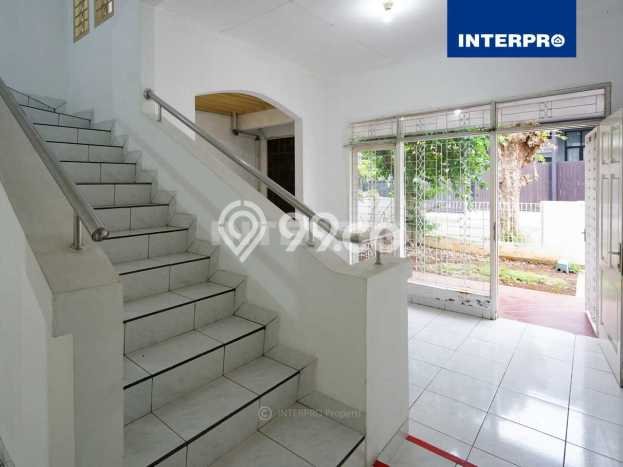 LOKASI TERBAIK! Rumah kawasan Permata Buana, 2 KM, Lingkungan Elite, LT 144m² Bangunan 180m² LOKASI TERBAIK! Rumah kawasan Permata Buana, 2 KM, Lingkungan Elite, LT 144m² Bangunan 180m²