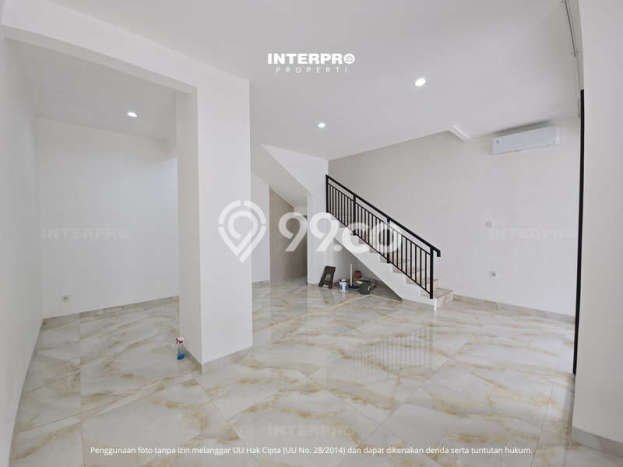 Jarang Ada! Rumah Kontrakan 3 Kamar Nyaman Siap Huni Meruya Jarang Ada! Rumah Kontrakan 3 Kamar Nyaman Siap Huni Meruya