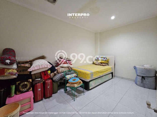 Rumah Elit Modern Tanpa Renovasi di Meruya Jakarta Barat Rumah Elit Modern Tanpa Renovasi di Meruya Jakarta Barat