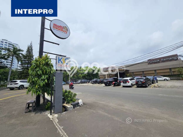 Unit Ruko Disewa Lokasi Pluit, Jakarta Utara Spesifikasi Luas Bangunan 200m2 Unit Ruko Disewa Lokasi Pluit, Jakarta Utara Spesifikasi Luas Bangunan 200m2