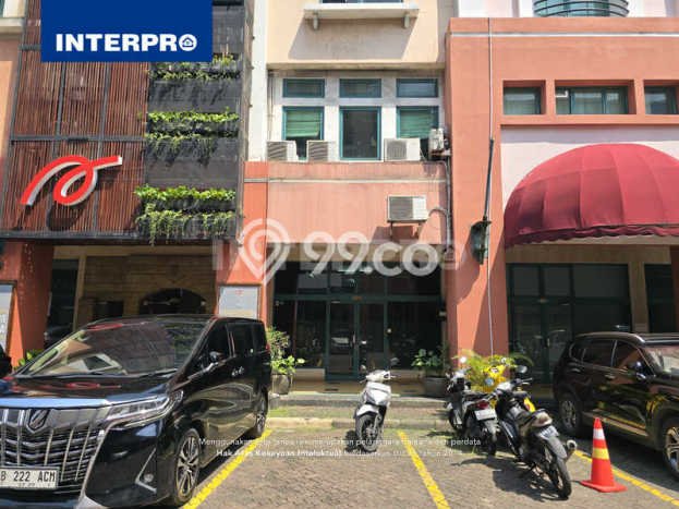 Ruko untuk Disewa di Pusat Jakarta Barat Luas Bangunan 280m2 Ruko untuk Disewa di Pusat Jakarta Barat Luas Bangunan 280m2