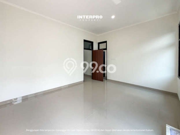Rumah Luxury Modern Siap Huni di Puri Indah Jakarta Barat Rumah Luxury Modern Siap Huni di Puri Indah Jakarta Barat