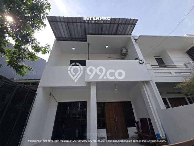 Ready to Use! Premium House LT 108m2 Desain Elegan di Joglo Ready to Use! Premium House LT 108m2 Desain Elegan di Joglo
