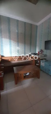 Dijual Rumah 4 Kamar Lokasi Strategis Nyaman dan Strategis di Kiaracondong Dijual Rumah 4 Kamar Lokasi Strategis Nyaman dan Strategis di Kiaracondong