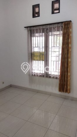 Jual Rumah Bagus Siap Huni LB 100m2 di Antapani, Bandung Jual Rumah Bagus Siap Huni LB 100m2 di Antapani, Bandung