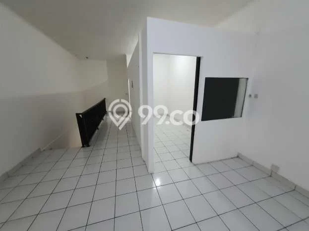 Ruko Dijual Lokasi Emas di Karawaci Luas 104m2 Ruko Dijual Lokasi Emas di Karawaci Luas 104m2