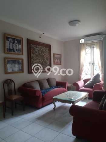 Rumah Mewah LB 250m2 Siap Huni Desain Elegan di Rempoa, Tangerang Rumah Mewah LB 250m2 Siap Huni Desain Elegan di Rempoa, Tangerang