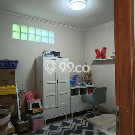 Hunian Elit LB 180m2 Siap Pakai Desain Elegan di Sektor 9-Bintaro, Tangerang Selatan Hunian Elit LB 180m2 Siap Pakai Desain Elegan di Sektor 9-Bintaro, Tangerang Selatan
