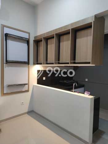 Disewakan! Rumah 2 Kamar Tidur &
1 Kamar Mandi di Bintaro, Tangerang Selatan Disewakan! Rumah 2 Kamar Tidur &
1 Kamar Mandi di Bintaro, Tangerang Selatan