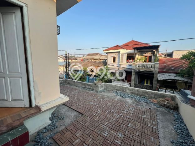 For Sale Rumah 5 Kamar Lokasi Ideal Bagus dan Strategis di Gunung Putri For Sale Rumah 5 Kamar Lokasi Ideal Bagus dan Strategis di Gunung Putri