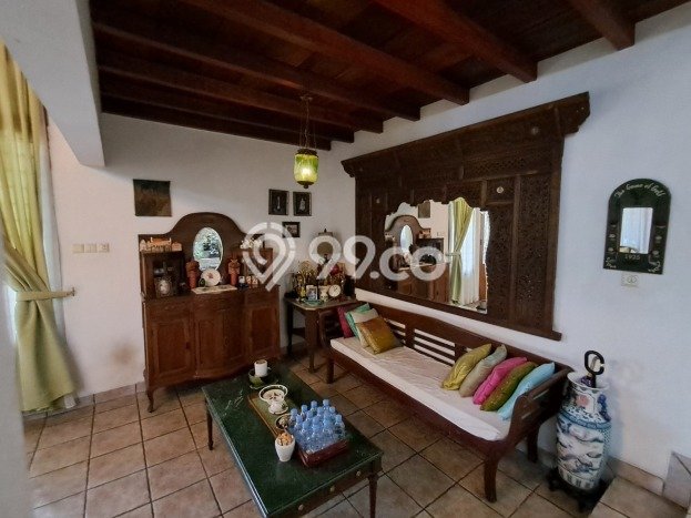 Dijual Rumah Mewah Elegan Dengan View Cantik di Bintaro, Jakarta Selatan Dijual Rumah Mewah Elegan Dengan View Cantik di Bintaro, Jakarta Selatan