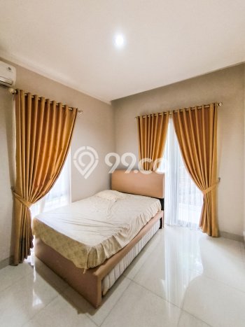 Rumah Mewah LB 312m2 Siap Huni Desain Elegan di Bintaro, Tangerang Selatan Rumah Mewah LB 312m2 Siap Huni Desain Elegan di Bintaro, Tangerang Selatan