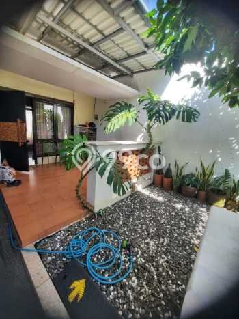 Jual Rumah Strategis Bagus Punya 2 KT di Sawangan Depok - Jual Rumah Strategis Bagus Punya 2 KT di Sawangan Depok -