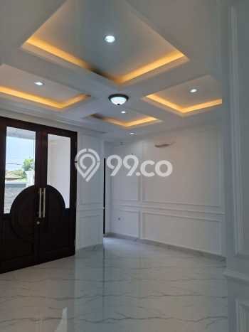 Rumah Mewah Siap Huni LT 261m2 di Pondok Aren, Tangerang Selatan Rumah Mewah Siap Huni LT 261m2 di Pondok Aren, Tangerang Selatan