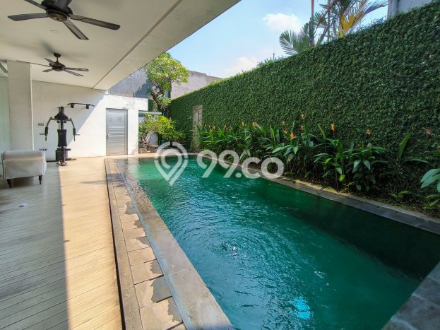 Jual Rumah Luas Megah Dengan View Cantik di Bintaro, Jakarta Selatan Jual Rumah Luas Megah Dengan View Cantik di Bintaro, Jakarta Selatan