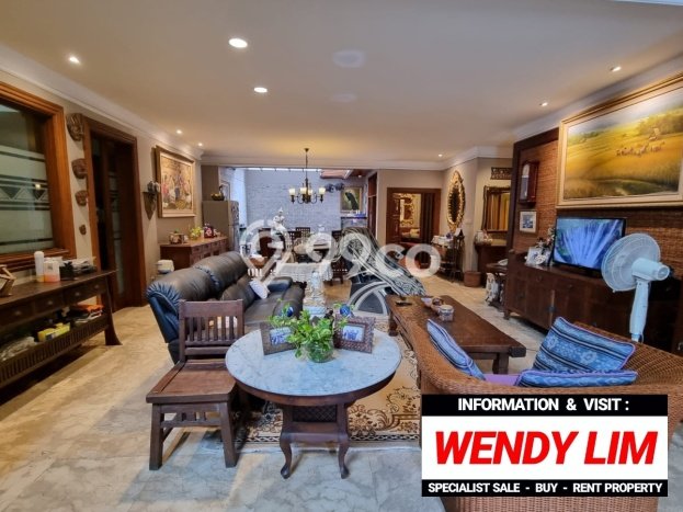 Ready to Use! Luxury House LT 247m2 Desain Elegan di Pondok Indah Ready to Use! Luxury House LT 247m2 Desain Elegan di Pondok Indah