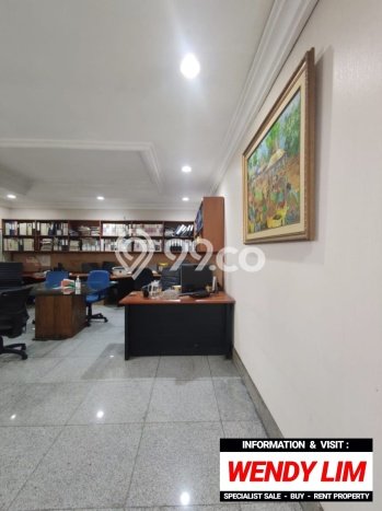 Area Ramai! Kantor Dijual di Kebayoran Baru untuk Bisnis Luas Bangunan 500m2 Area Ramai! Kantor Dijual di Kebayoran Baru untuk Bisnis Luas Bangunan 500m2