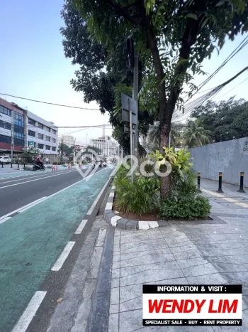 Lahan Kosong Dijual di Menteng, Jakarta Pusat, Luas 1012m2 Area Strategis Lahan Kosong Dijual di Menteng, Jakarta Pusat, Luas 1012m2 Area Strategis