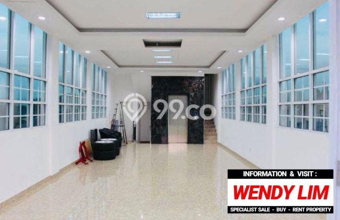 Ruko Dijual Lokasi Stratagis di Tebet Jakarta Selatan Cocok untuk Investasi Ruko Dijual Lokasi Stratagis di Tebet Jakarta Selatan Cocok untuk Investasi