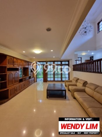 Rumah Elit LB 400m2 Siap Huni Desain Elegan di Pondok Indah, Jakarta Selatan Rumah Elit LB 400m2 Siap Huni Desain Elegan di Pondok Indah, Jakarta Selatan