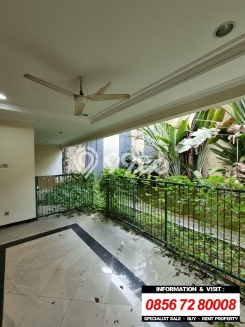 Rumah Elit LB 400m2 Siap Huni Desain Elegan di Pondok Indah, Jakarta Selatan Rumah Elit LB 400m2 Siap Huni Desain Elegan di Pondok Indah, Jakarta Selatan