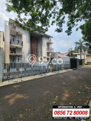 Rumah Luxury Modern Tanpa Renovasi di Senopati Jakarta Selatan Rumah Luxury Modern Tanpa Renovasi di Senopati Jakarta Selatan
