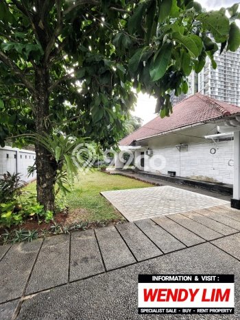Hot Offer Hunian Premium Ideal dan Luas di Kebayoran Baru, Jakarta Selatan Hot Offer Hunian Premium Ideal dan Luas di Kebayoran Baru, Jakarta Selatan
