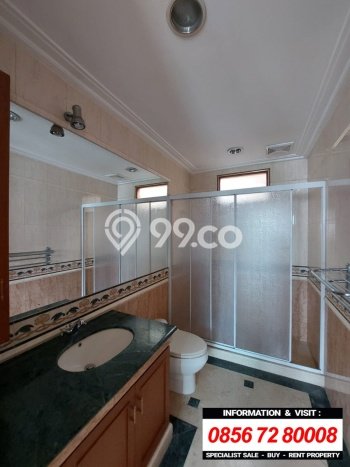 Hunian Elit LB 700m2 Siap Pakai Desain Elegan di Pondok Indah, Jakarta Selatan Hunian Elit LB 700m2 Siap Pakai Desain Elegan di Pondok Indah, Jakarta Selatan