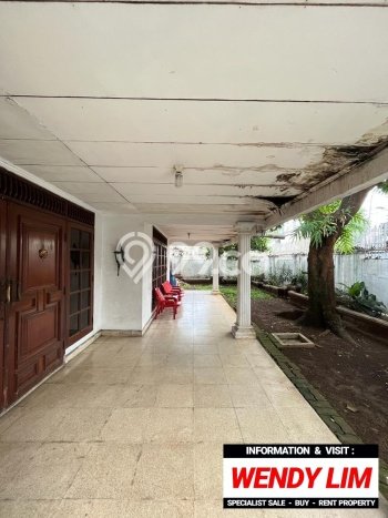 Siap Huni Rumah Mewah 0 Kamar di Kebayoran Baru Dekat ke Mana Pun Siap Huni Rumah Mewah 0 Kamar di Kebayoran Baru Dekat ke Mana Pun