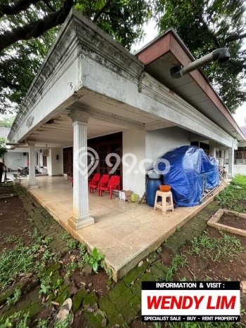 Siap Huni Rumah Mewah 0 Kamar di Kebayoran Baru Dekat ke Mana Pun Siap Huni Rumah Mewah 0 Kamar di Kebayoran Baru Dekat ke Mana Pun