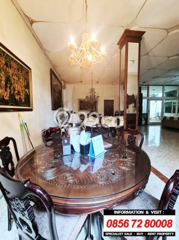Dijual Rumah Premium dengan Fasilitas Sekitar Lengkap di Kebayoran Baru, Jakarta Selatan Dijual Rumah Premium dengan Fasilitas Sekitar Lengkap di Kebayoran Baru, Jakarta Selatan