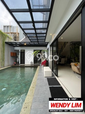 Rumah Elit Modern Siap Huni di Petukangan Jakarta Selatan Rumah Elit Modern Siap Huni di Petukangan Jakarta Selatan