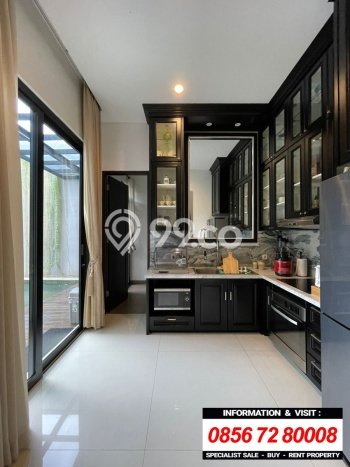 Rumah Elit Modern Siap Huni di Petukangan Jakarta Selatan Rumah Elit Modern Siap Huni di Petukangan Jakarta Selatan