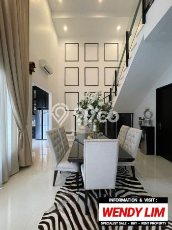 Rumah Elit Modern Siap Huni di Petukangan Jakarta Selatan Rumah Elit Modern Siap Huni di Petukangan Jakarta Selatan