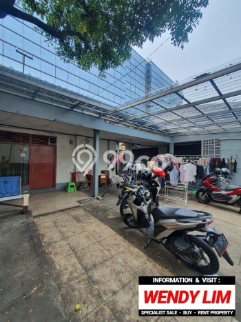 Rumah Mewah Siap Huni LT 1100m2 di Tanah Abang, Jakarta Pusat Rumah Mewah Siap Huni LT 1100m2 di Tanah Abang, Jakarta Pusat