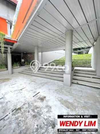 Unit Ruko Disewakan di Tb Simatupang di Area Ramai & Strategis Unit Ruko Disewakan di Tb Simatupang di Area Ramai & Strategis