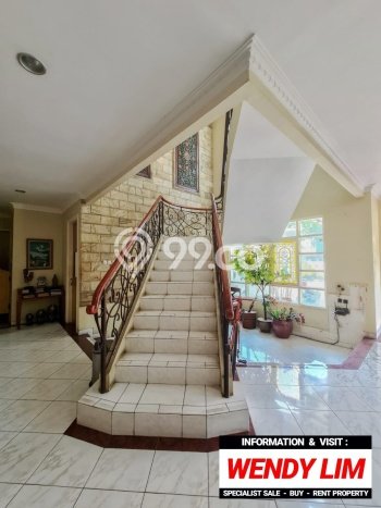 Komersial Bagus Dijual LB 900m2 Lokasi Strategis Jakarta Selatan Area Cocok untuk Bisnis Komersial Bagus Dijual LB 900m2 Lokasi Strategis Jakarta Selatan Area Cocok untuk Bisnis