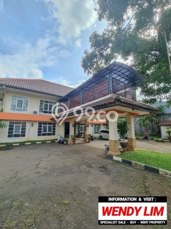 Rumah Luxury Modern Tanpa Renovasi di Jati Padang Jakarta Selatan Rumah Luxury Modern Tanpa Renovasi di Jati Padang Jakarta Selatan