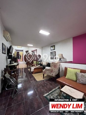 Ruko Bagus LT 412m2 LB 450m2 Dijual di Kebayoran Baru Jakarta Selatan Ruko Bagus LT 412m2 LB 450m2 Dijual di Kebayoran Baru Jakarta Selatan