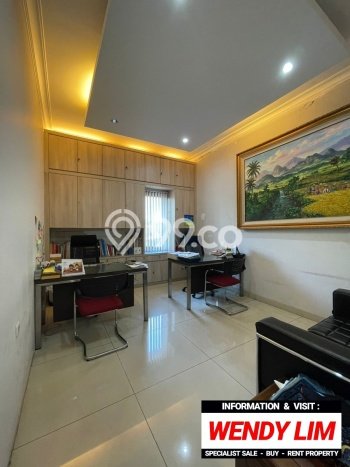 Kantor Bagus Dijual LB 384m2 Lokasi Strategis Jakarta Selatan Area Cocok untuk Bisnis Kantor Bagus Dijual LB 384m2 Lokasi Strategis Jakarta Selatan Area Cocok untuk Bisnis