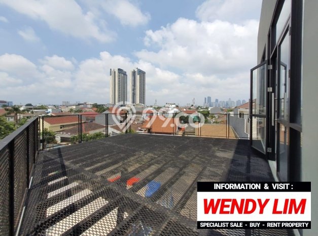 Unit Ruko Dijual di Kebon Jeruk Jakarta Barat Luas Bangunan 400m2 Unit Ruko Dijual di Kebon Jeruk Jakarta Barat Luas Bangunan 400m2