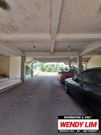 Rumah Mewah LB 2000m2 Siap Pakai Desain Elegan di Kuningan, Jakarta Selatan Rumah Mewah LB 2000m2 Siap Pakai Desain Elegan di Kuningan, Jakarta Selatan