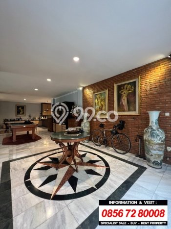 Jual Rumah Mewah Elegan Dengan View Cantik di Simprug, Jakarta Selatan Jual Rumah Mewah Elegan Dengan View Cantik di Simprug, Jakarta Selatan