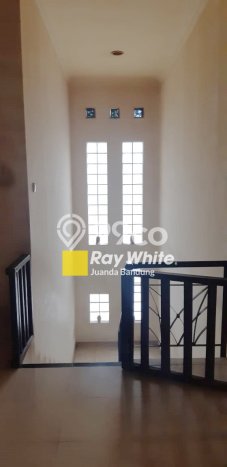 Rumah Mewah Dijual LT 221m2 di Cicendo, Bandung Rumah Mewah Dijual LT 221m2 di Cicendo, Bandung