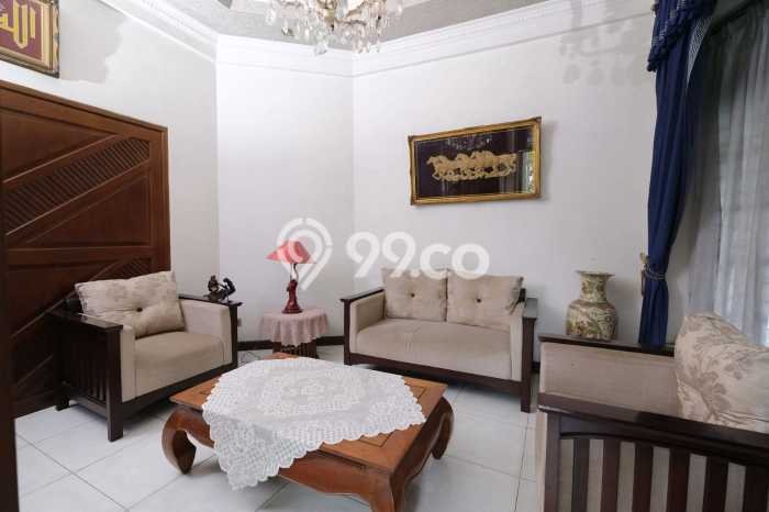 Rumah Luxury Modern Siap Huni di Buah Batu Bandung Rumah Luxury Modern Siap Huni di Buah Batu Bandung