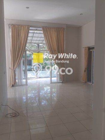 Jual Rumah Luas Elegan Dengan View Eksklusif di Padalarang, Bandung Jual Rumah Luas Elegan Dengan View Eksklusif di Padalarang, Bandung